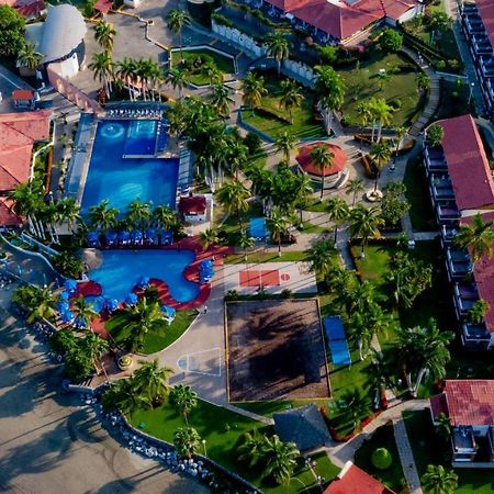 Qualton Club Ixtapa All Inclusive Exterior foto
