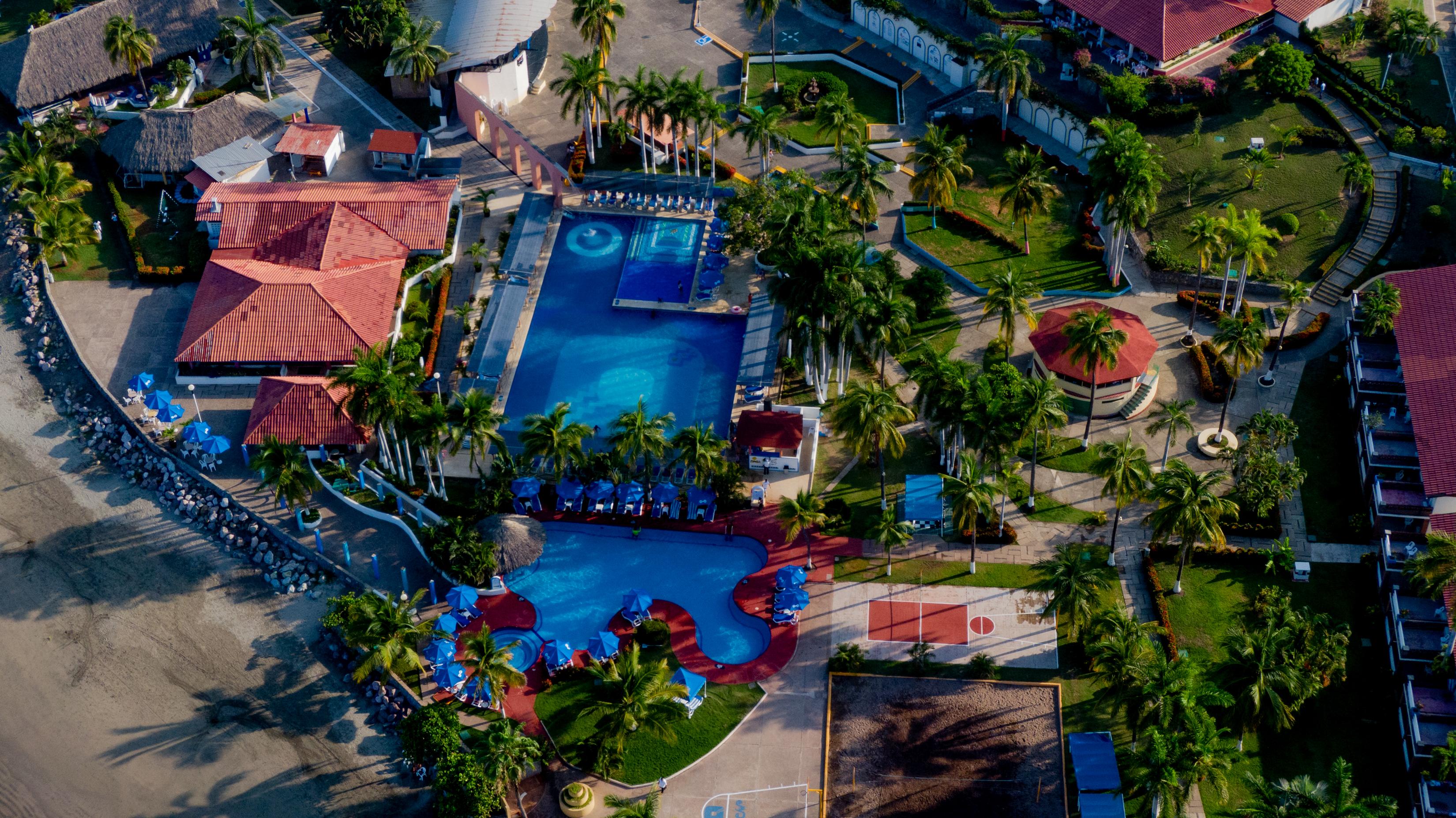 Qualton Club Ixtapa All Inclusive Exterior foto