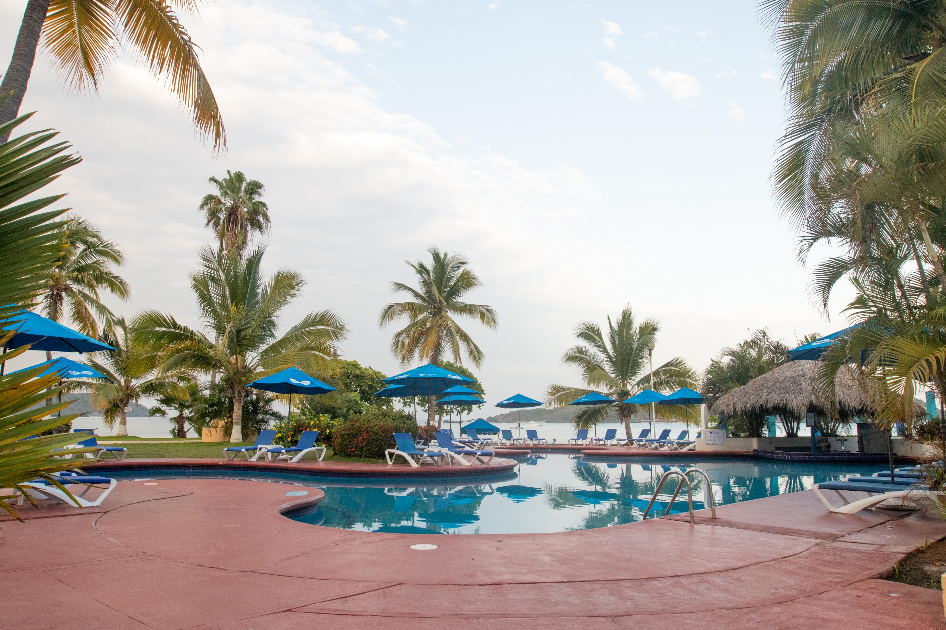 Qualton Club Ixtapa All Inclusive Exterior foto