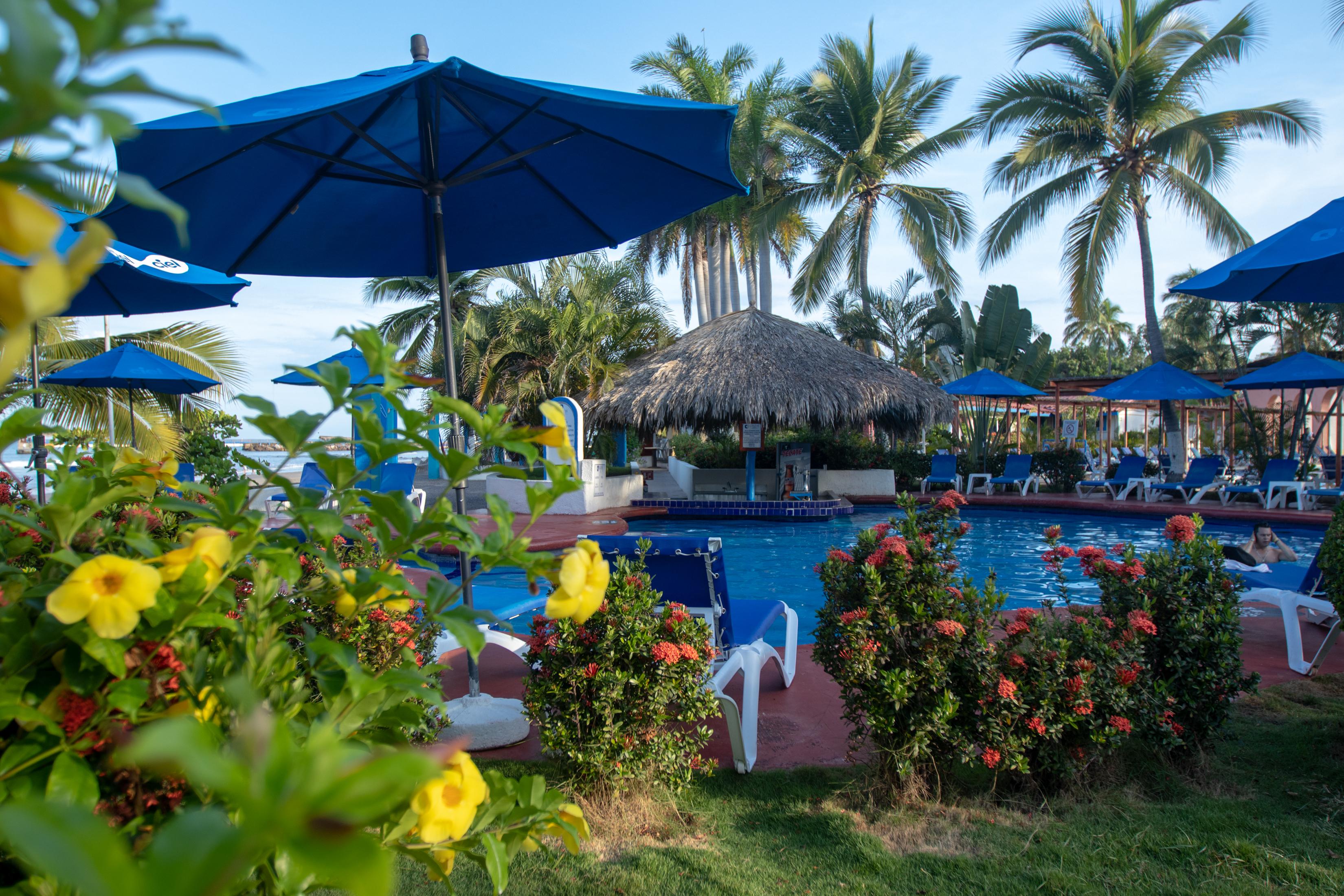 Qualton Club Ixtapa All Inclusive Exterior foto