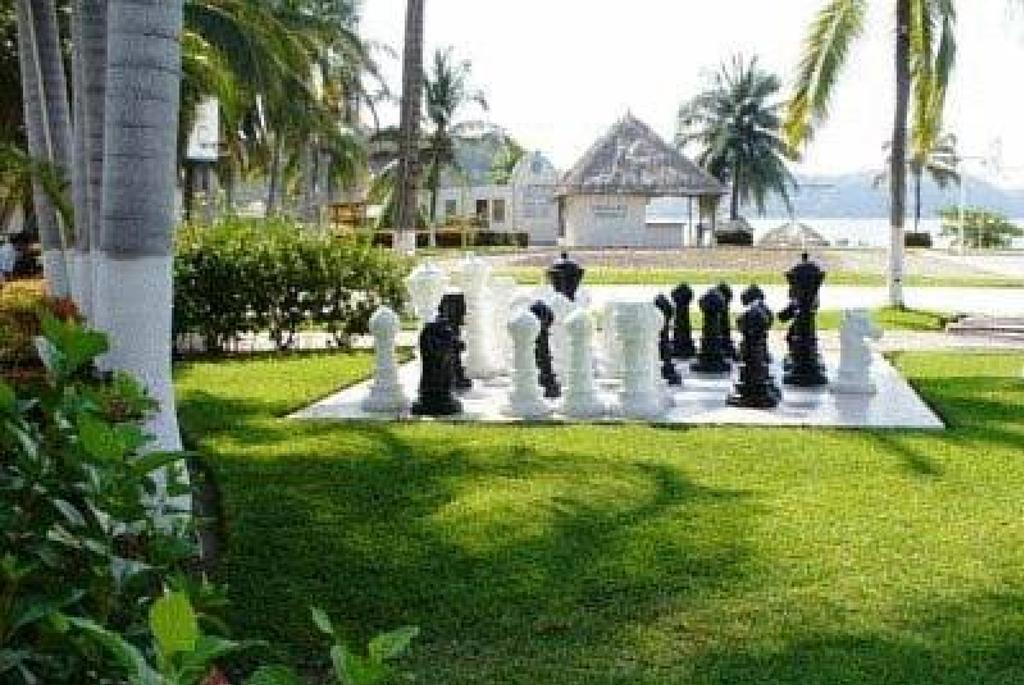 Qualton Club Ixtapa All Inclusive Exterior foto