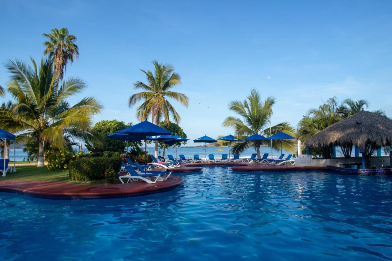 Qualton Club Ixtapa All Inclusive Exterior foto